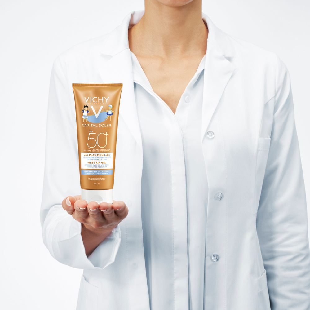 Vichy Gel peau mouillée enfant SPF50+ 200ml Gel peau mouillée enfant SPF50+