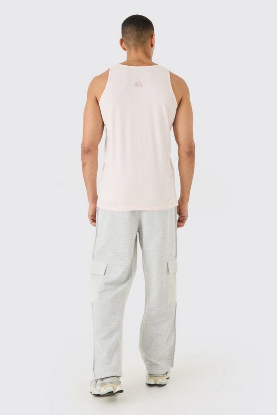 Basic Man Triangle-Tanktop