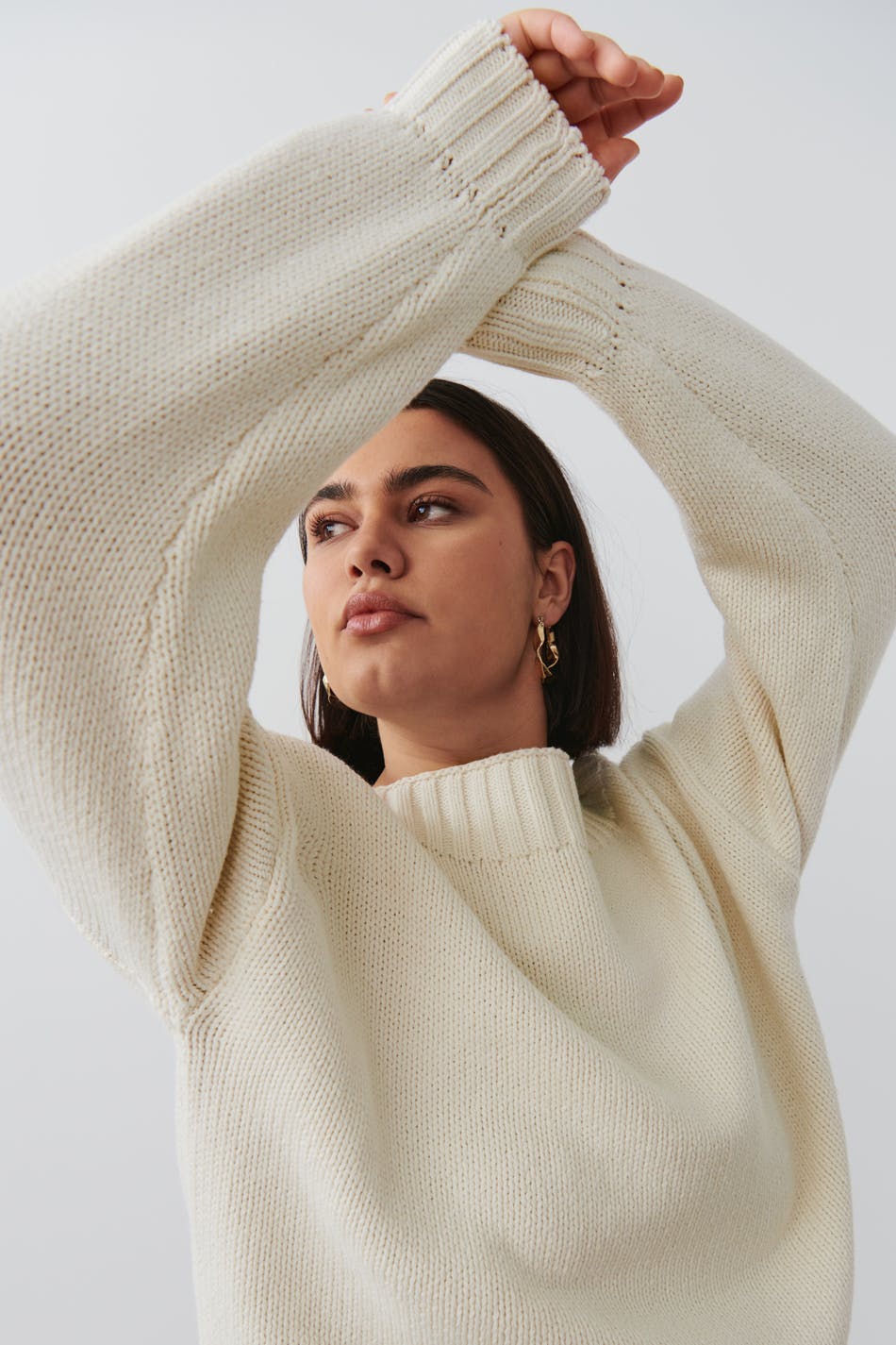Boat neck knitted sweater