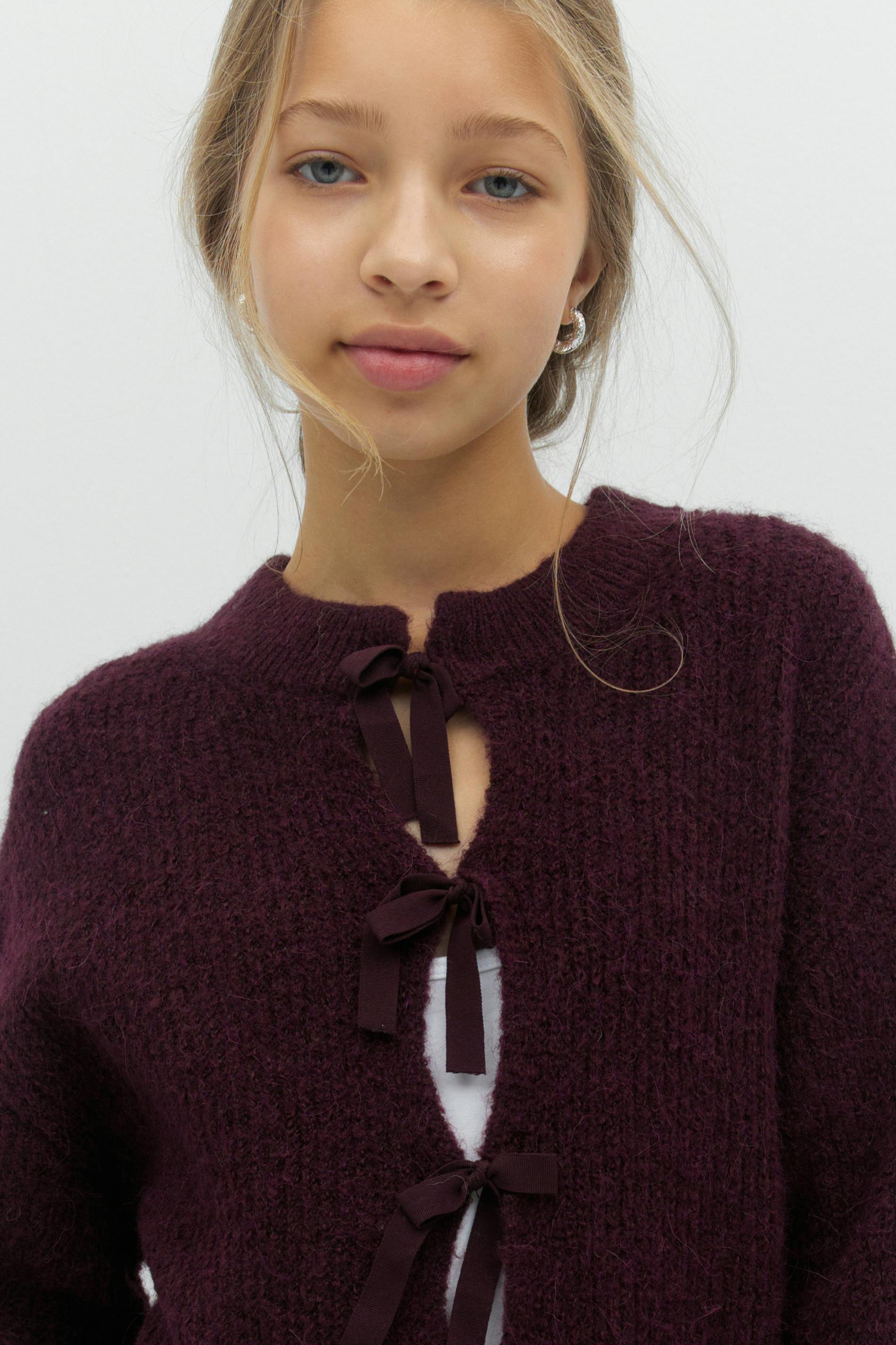 Y bow cardigan