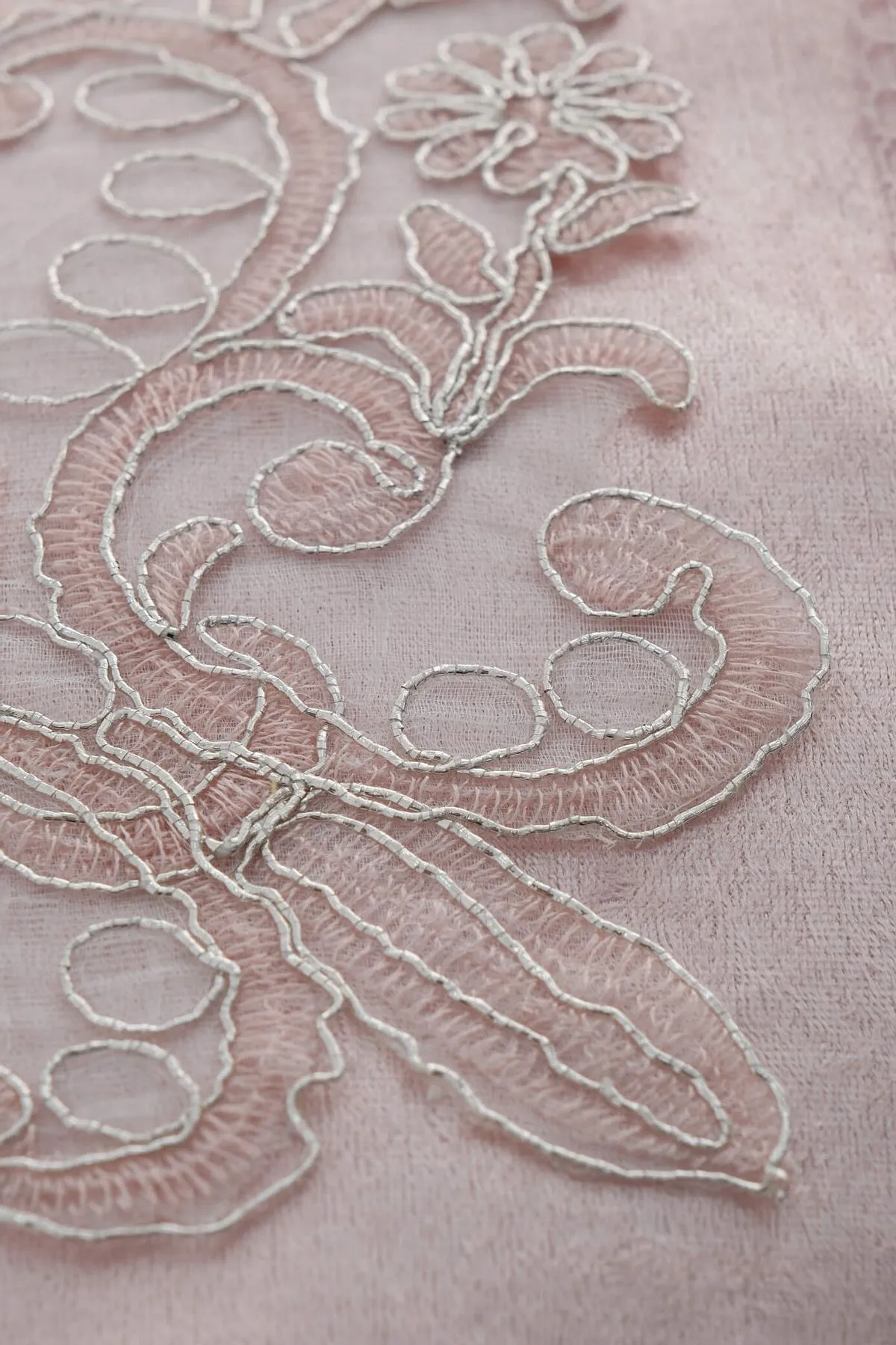 FAVORA  Karel French Guipure Dowry Velvet Bundle – Pulver