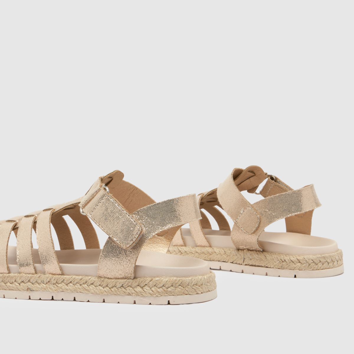 Schuh guldfärgade Tula Fisherman flickor juniorsandaler