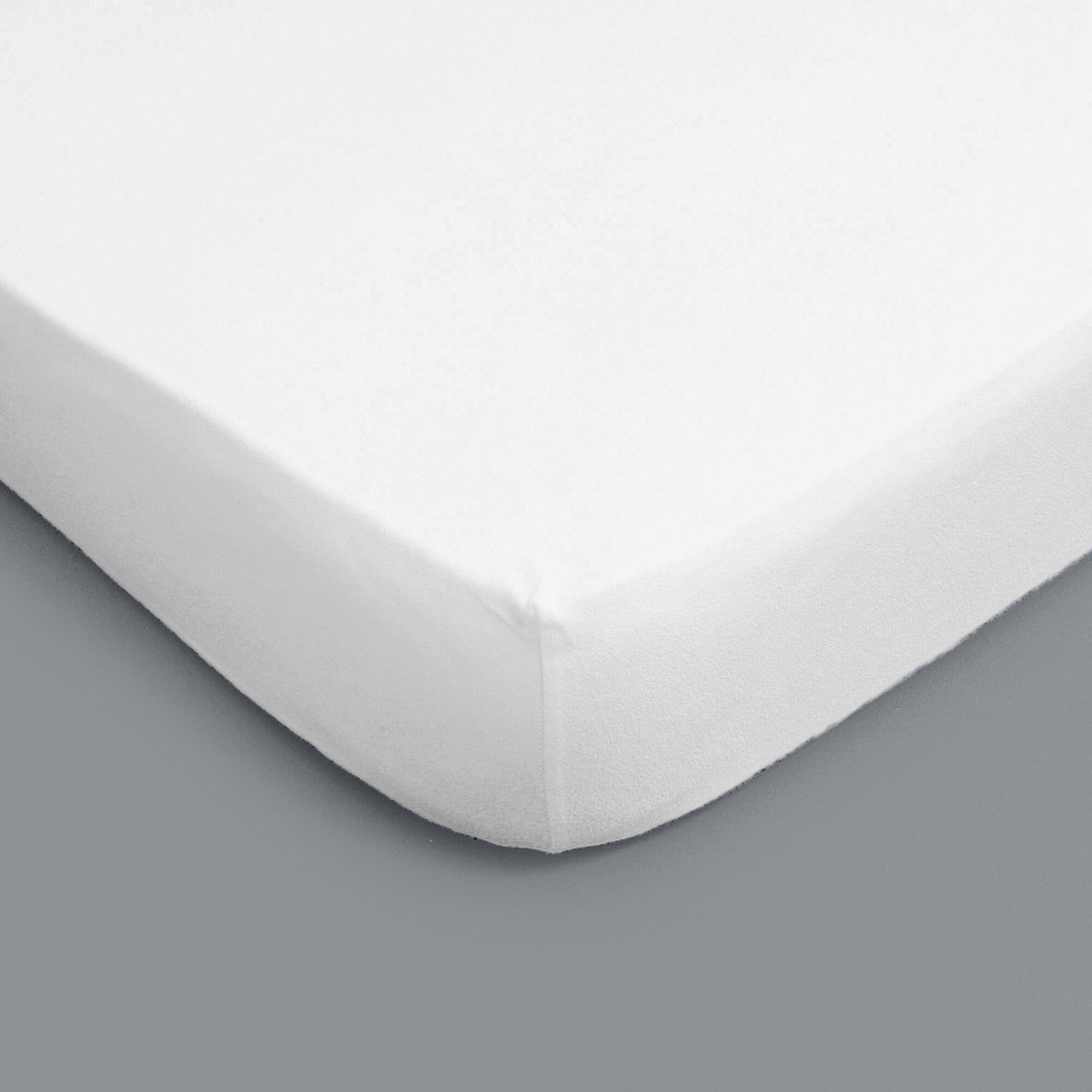 Protège-matelas microfibre imperméable forme housse