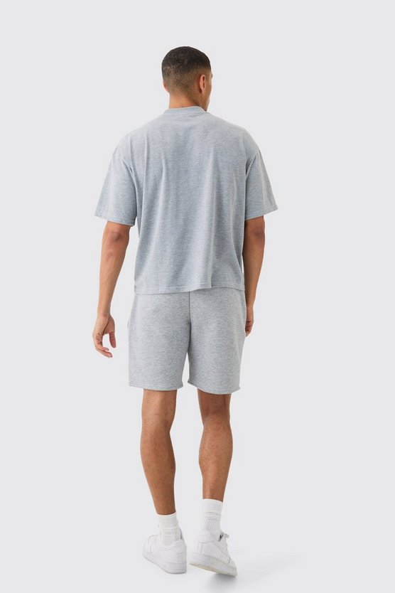 Kastiges Man Oversize T-Shirt und Shorts mit Kontrast-Naht