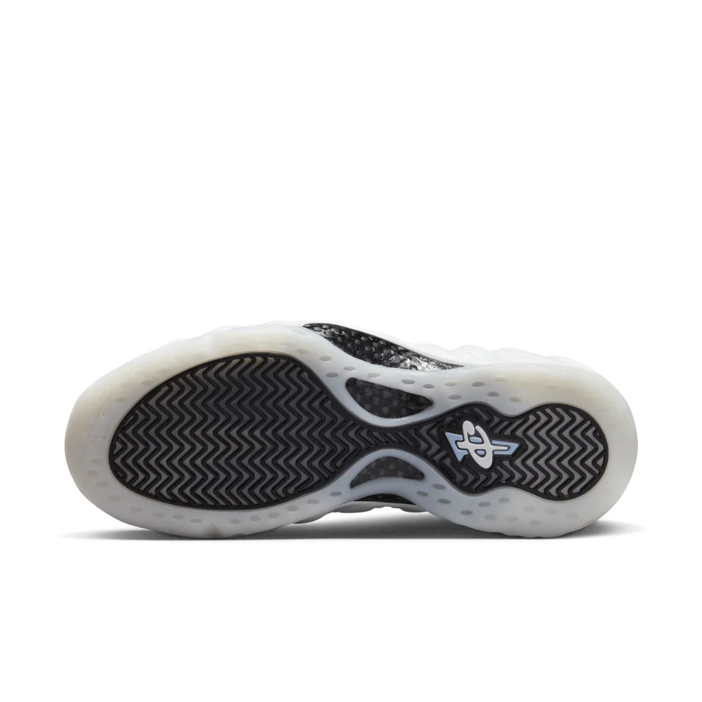 Nike Air Foamposite One DV0815-100 / weiss