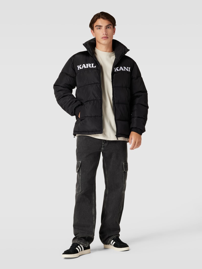 Steppjacke mit Label-Stitching in black