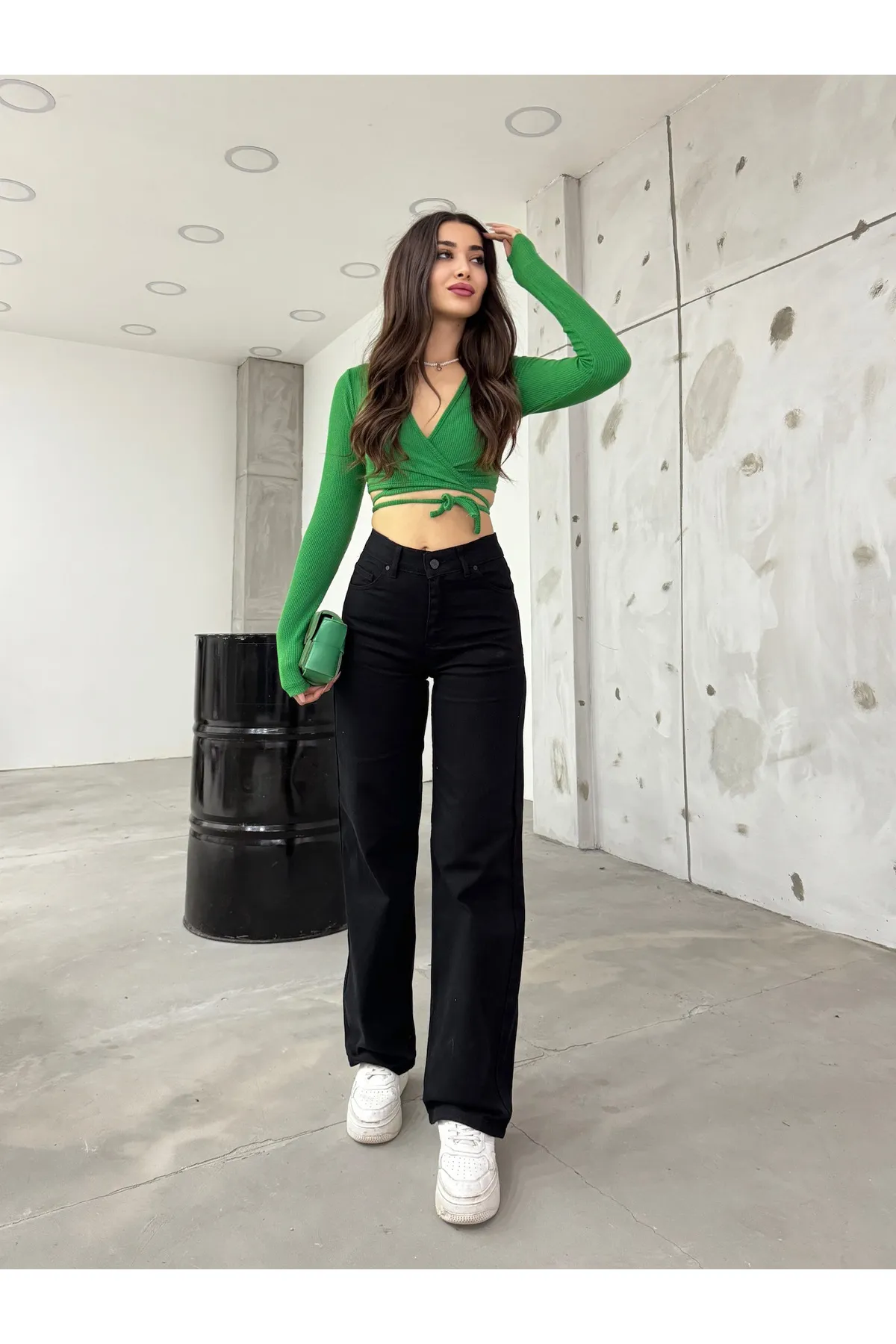 BİKELİFE  Schwarze Palazzo-Hose mit weitem Bein und hoher Taille für Damen