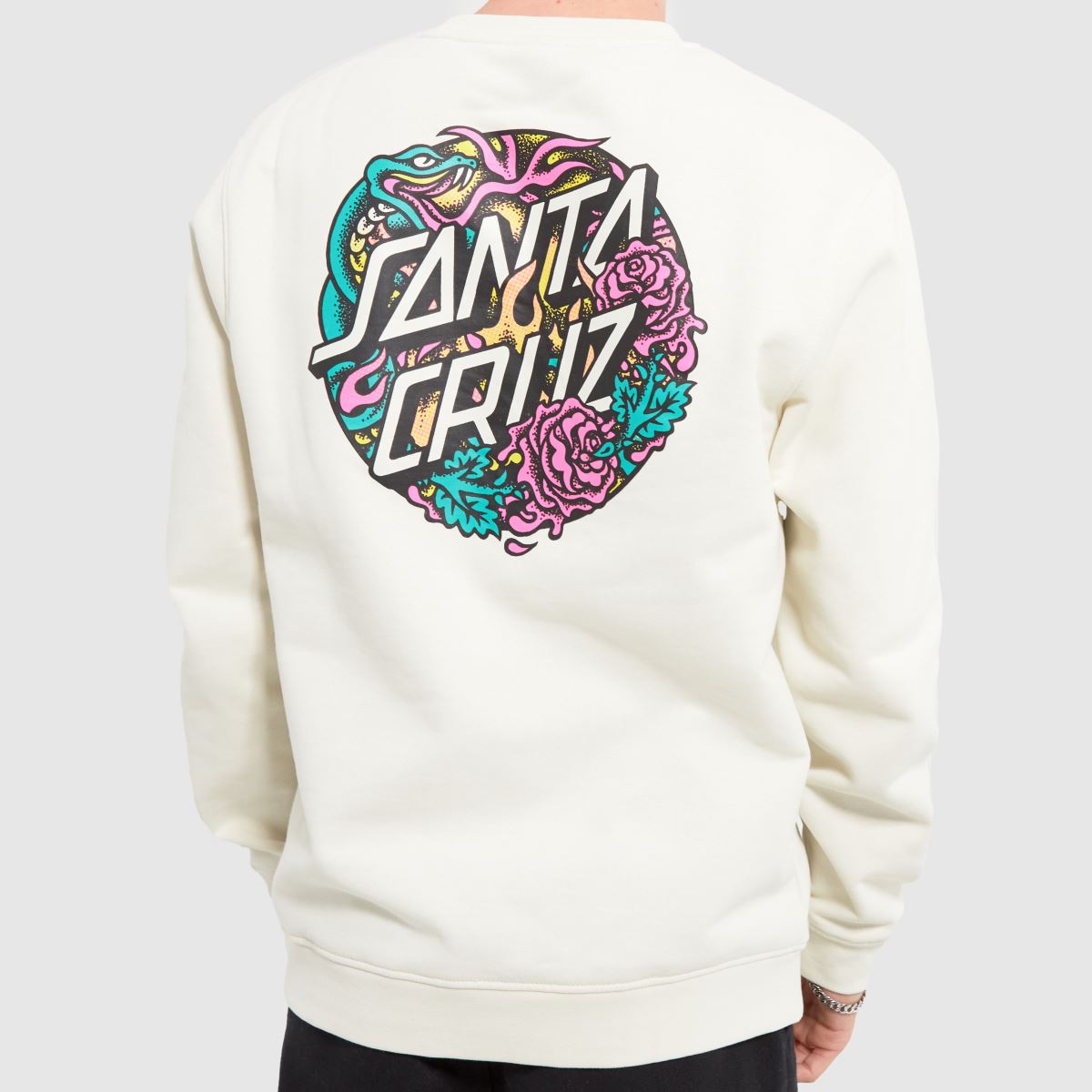Santa Cruz – Rosa klänning med två runda ärmar och beige sweatshirts