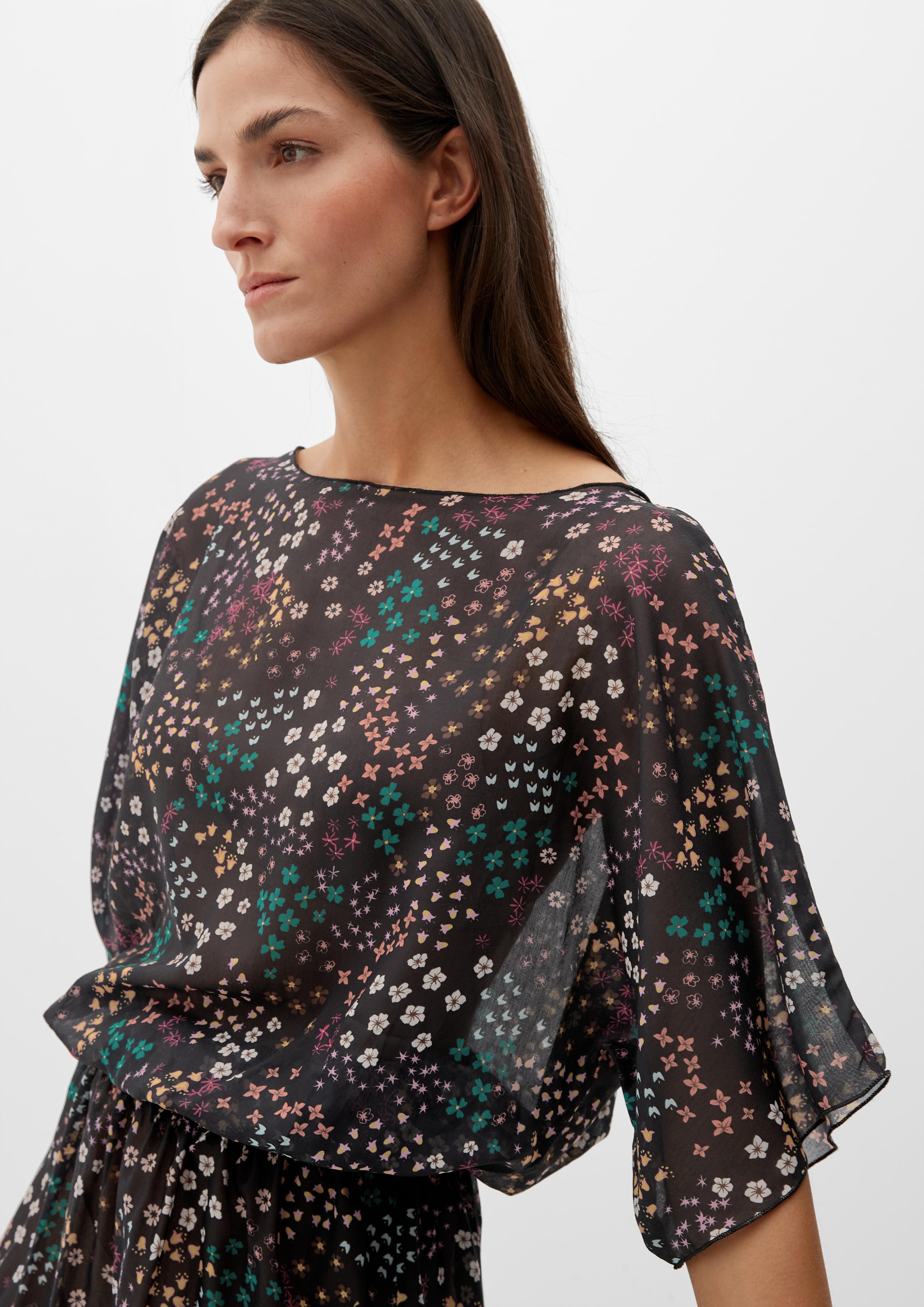 Leichtes Kleid  532.899.270.38560-99A2