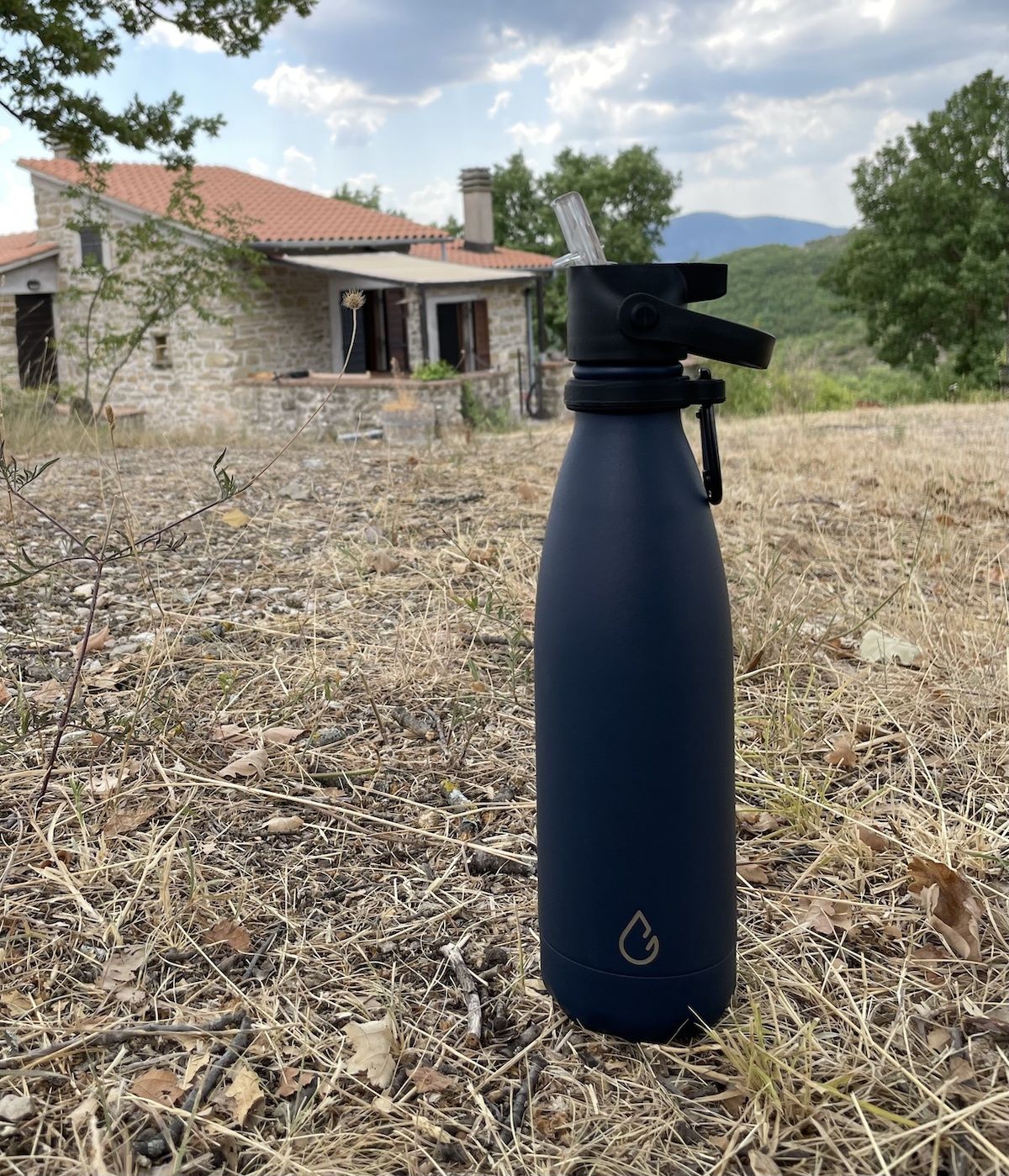 Wattamula Design Öko Edelstahl 500-ml-Wasserflasche mit Extraverschluss und Tragekarabiner