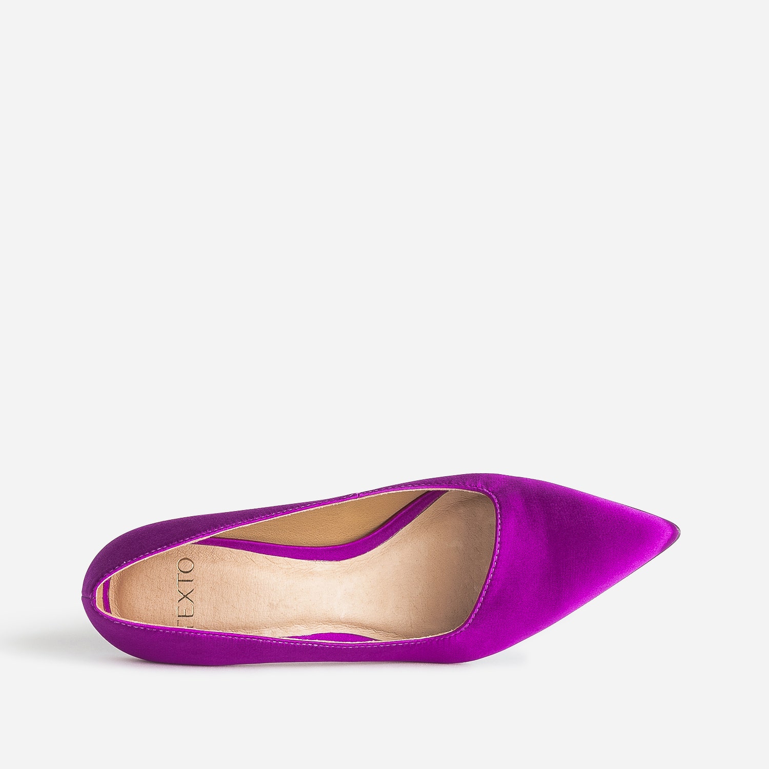 Escarpin TEXTO violet satiné avec découpe biais