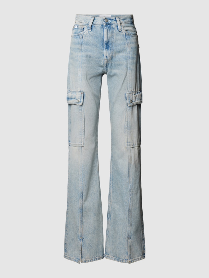 Bootcut Jeans im Used-Look in hellblau