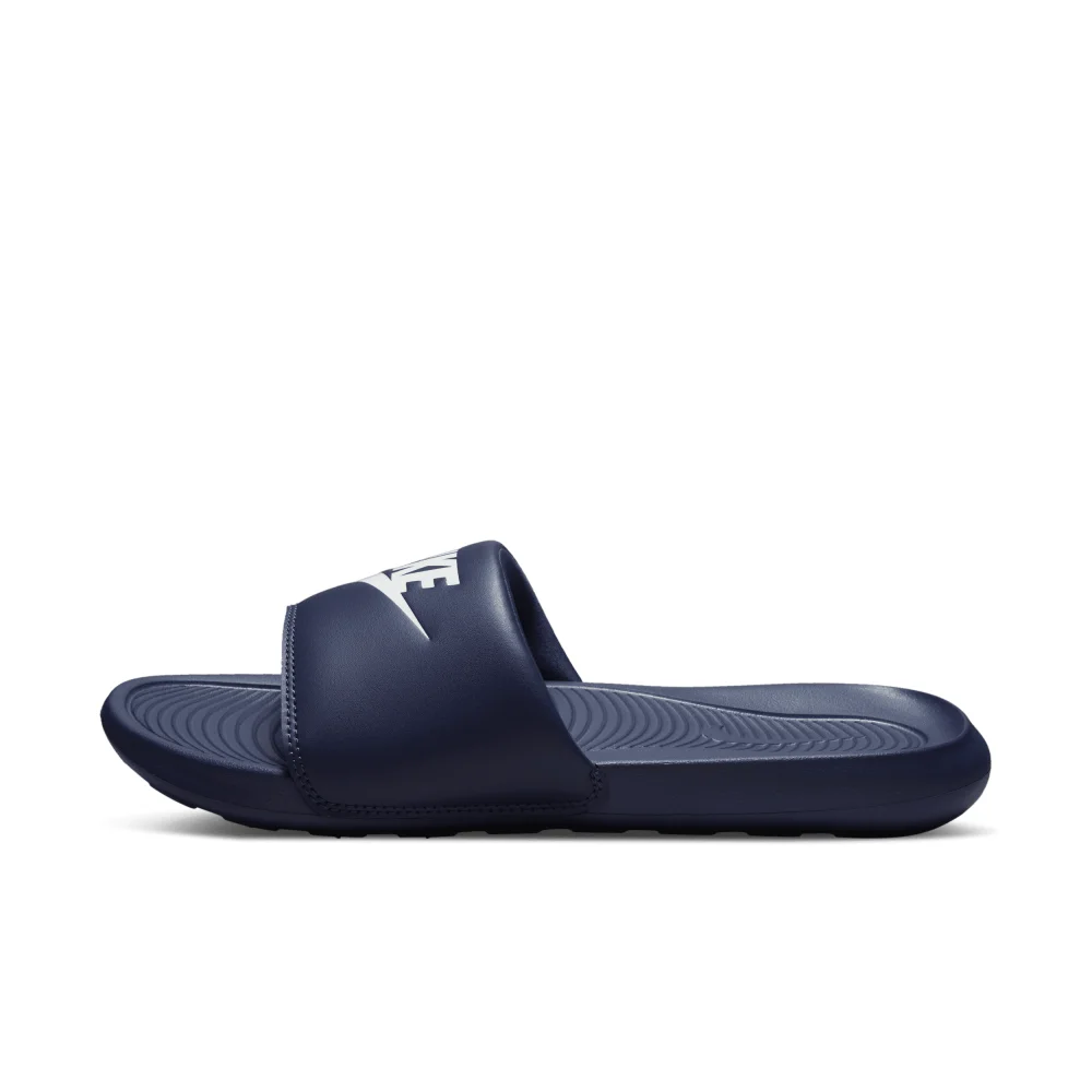 Nike Victori One CN9675-401 / blau