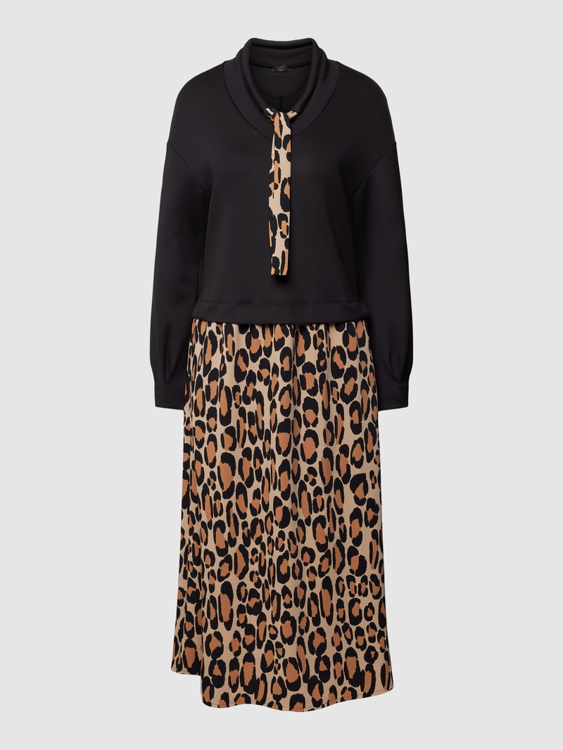Midikleid mit Animal-Print in schwarz