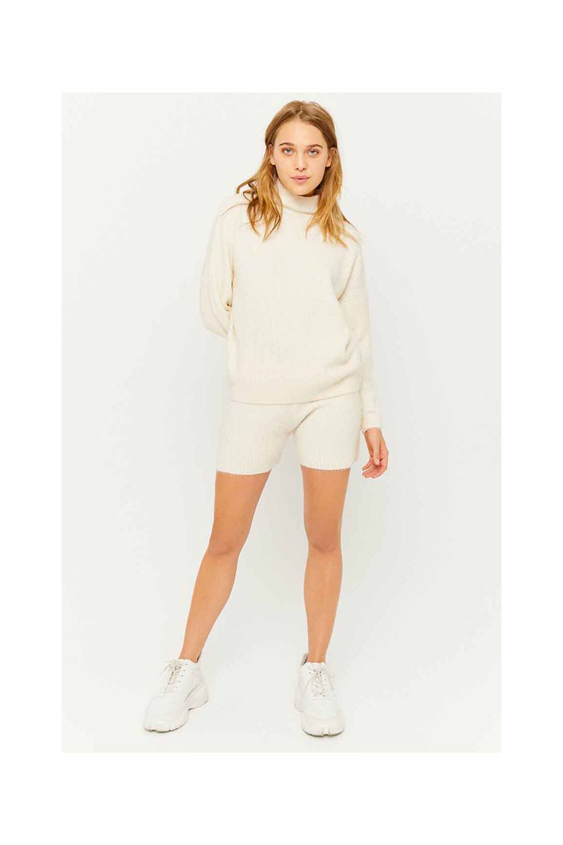 Tally Weijl Shorts 1 Femme couleur blanc