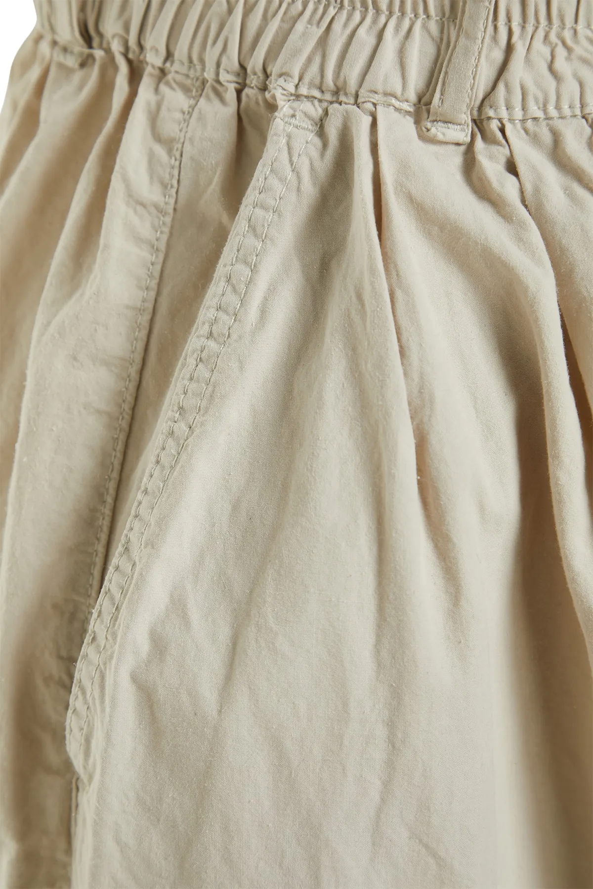 Trendyol Collection  Ecrufarbene Fallschirmjeans mit hoher Taille und weitem Bein und Taschendetail TWOSS23JE00207