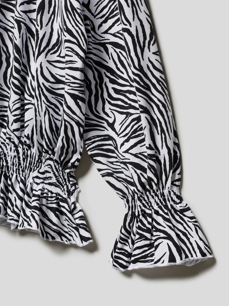 Bluse mit Smok-Details in weiß