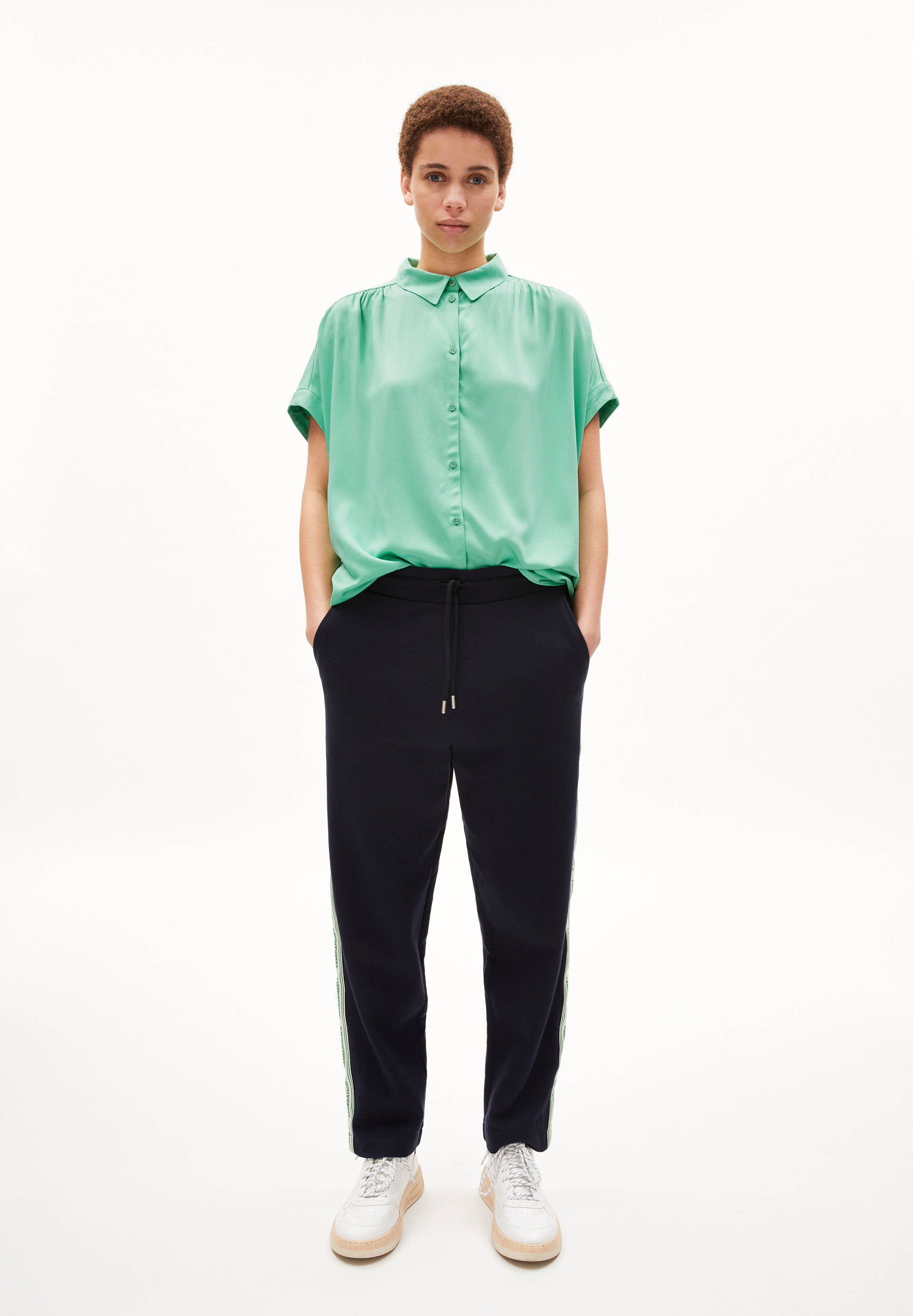 Bluse Relaxed Fit aus LENZING™ ECOVERO™ Viskose