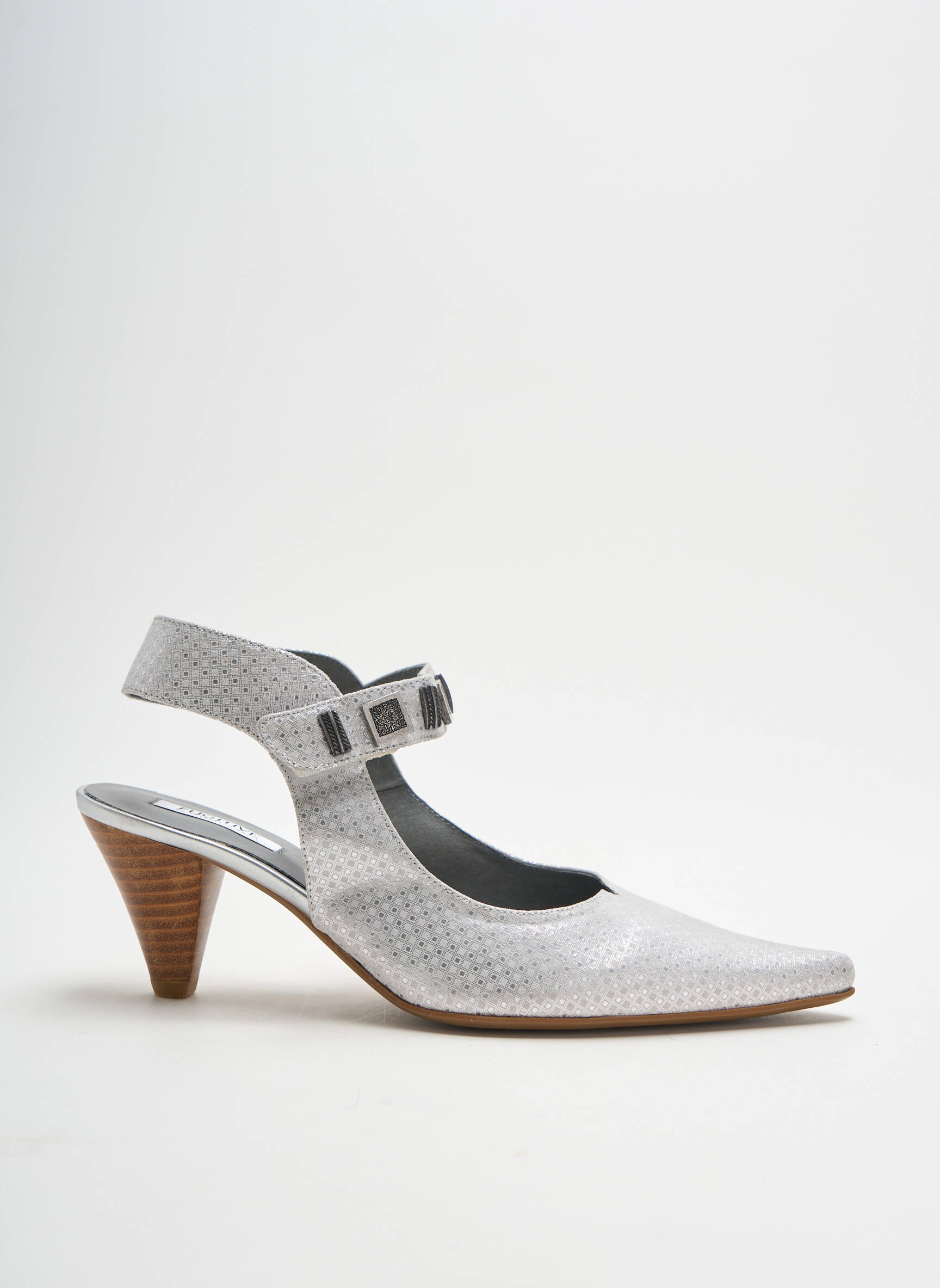 Fugitive By Francesco Rossi Sandales Nu Pieds Femme couleur gris