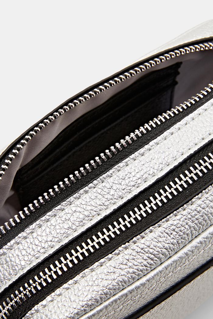 Kleine Schultertasche in Lederoptik