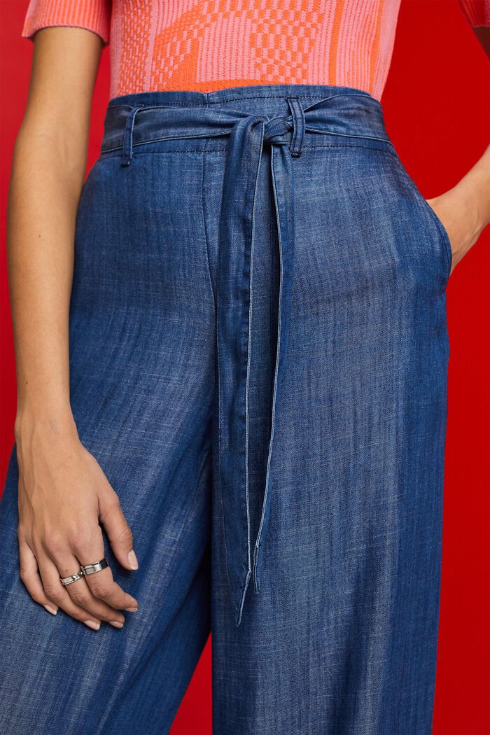 Hose mit weitem Bein und Bindedetail