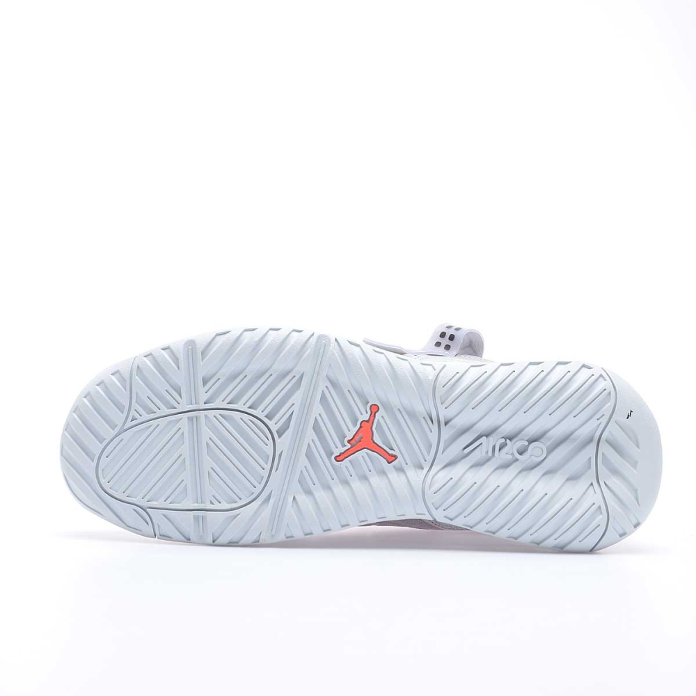 NIKE JORDAN MA2 CV8122-009 / grau