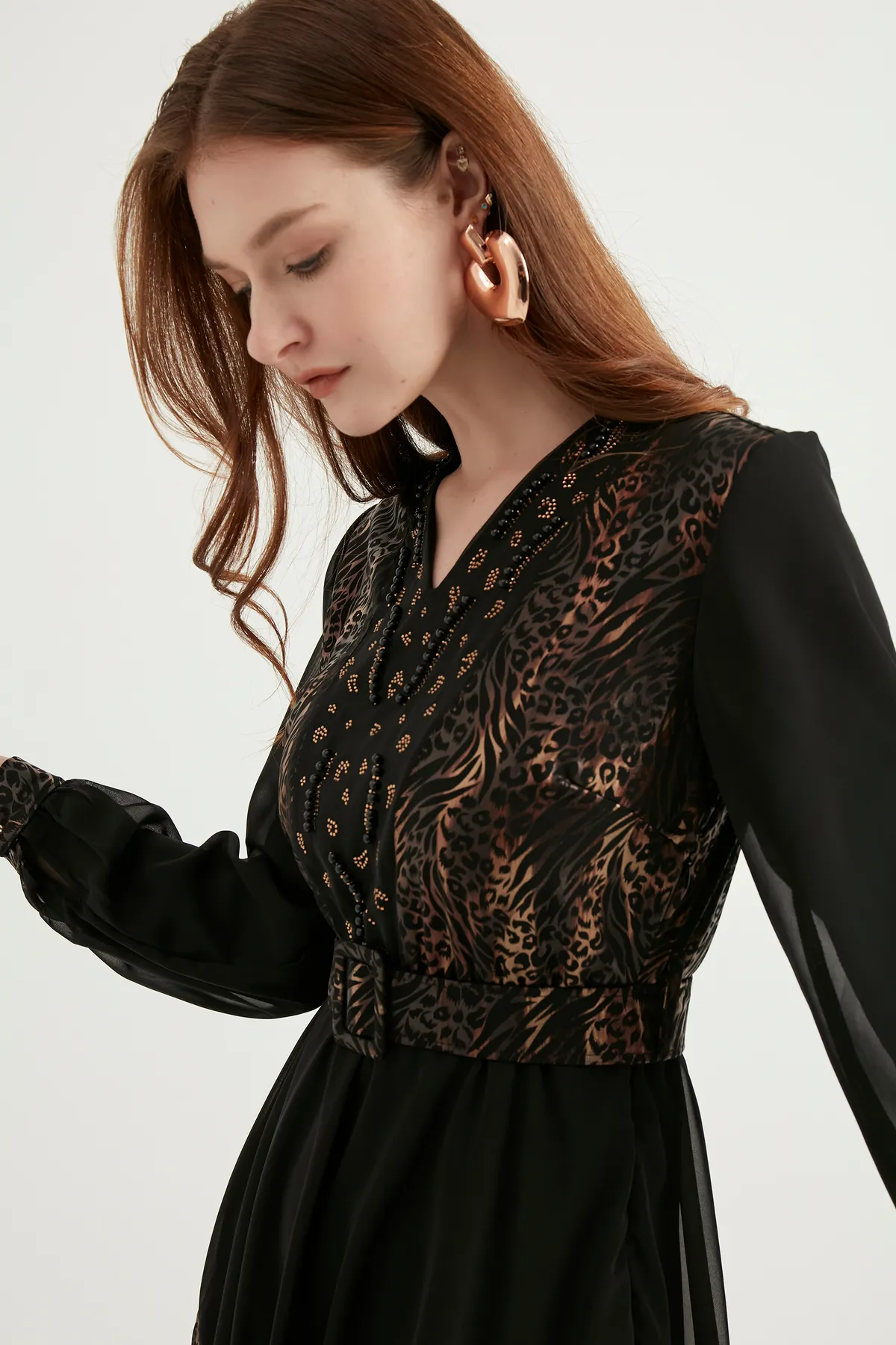 Herita  Chiffonkleid mit Gürtel