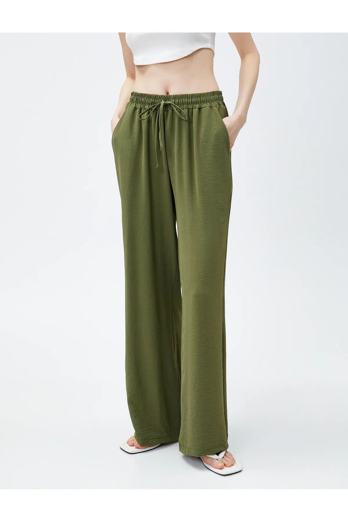 Koton  Bequeme Hose mit weitem Bein und Bindebund