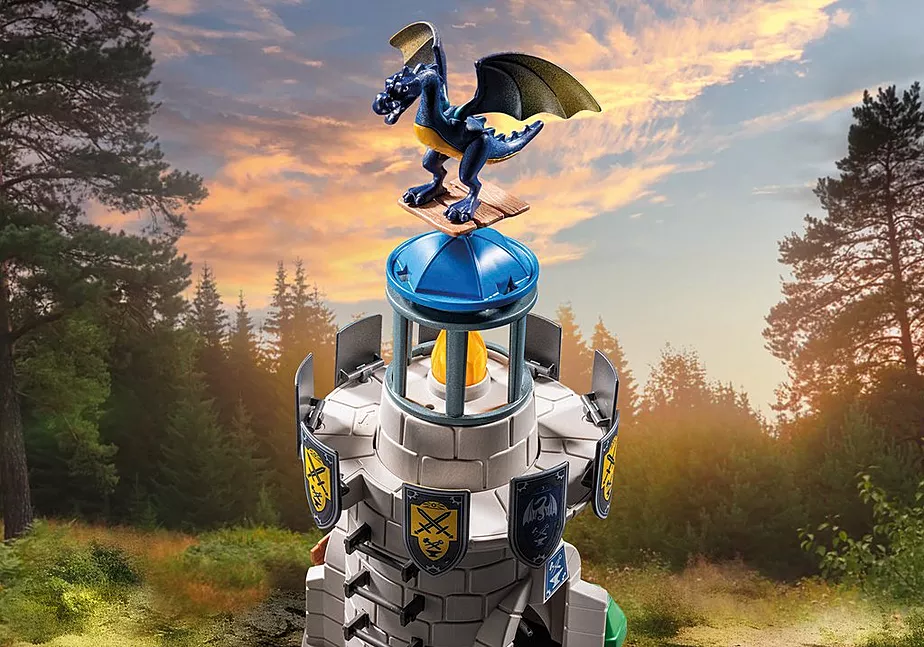 Ritterturm mit Schmied und Drache