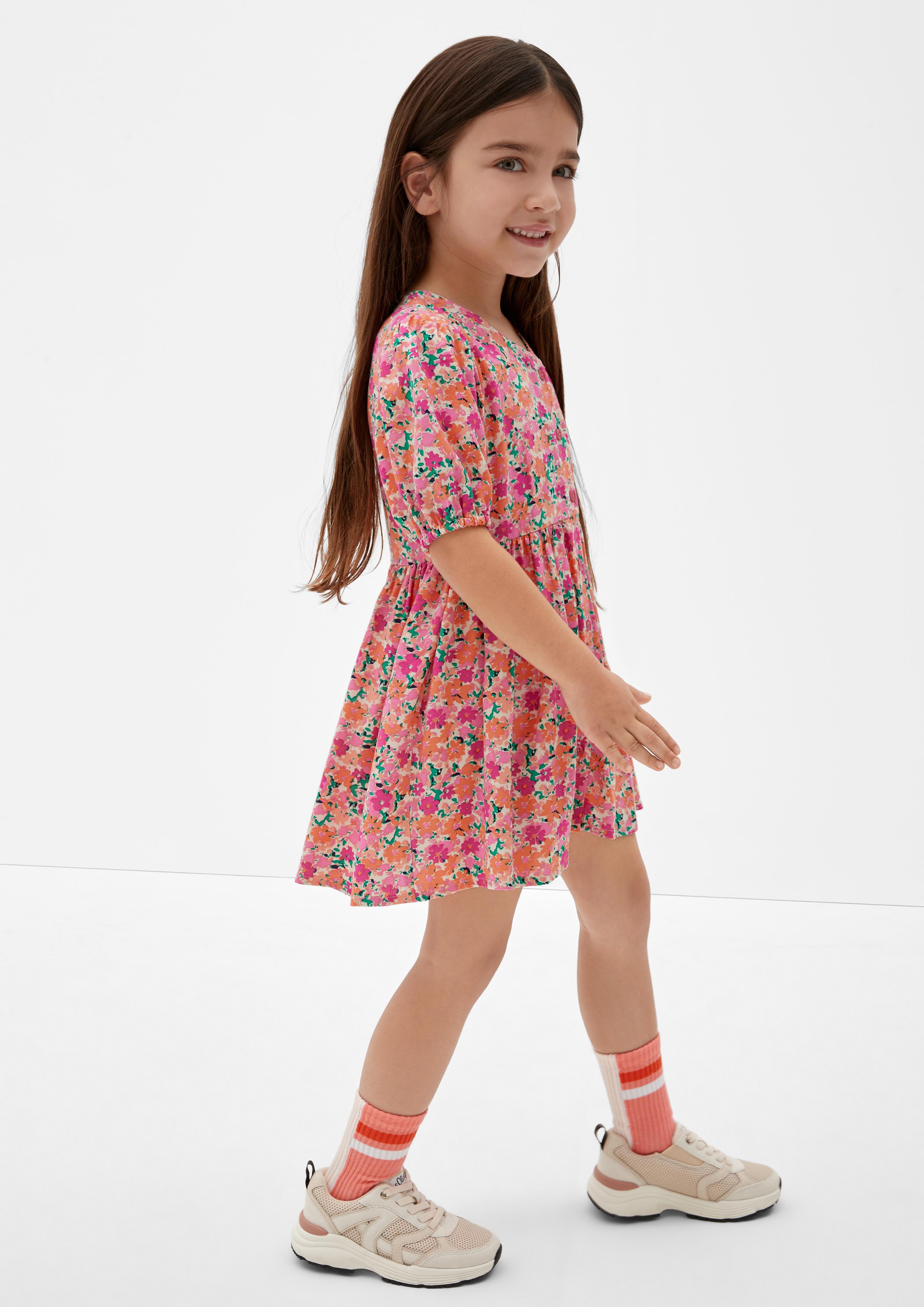 Kleid in floralem Allover-Muster  2124968-08A1