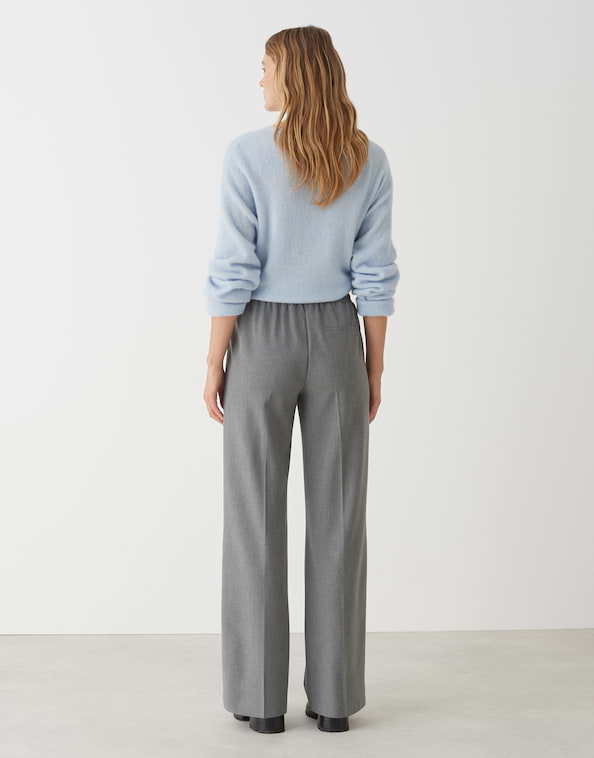 Bundfaltenhose Mutasi