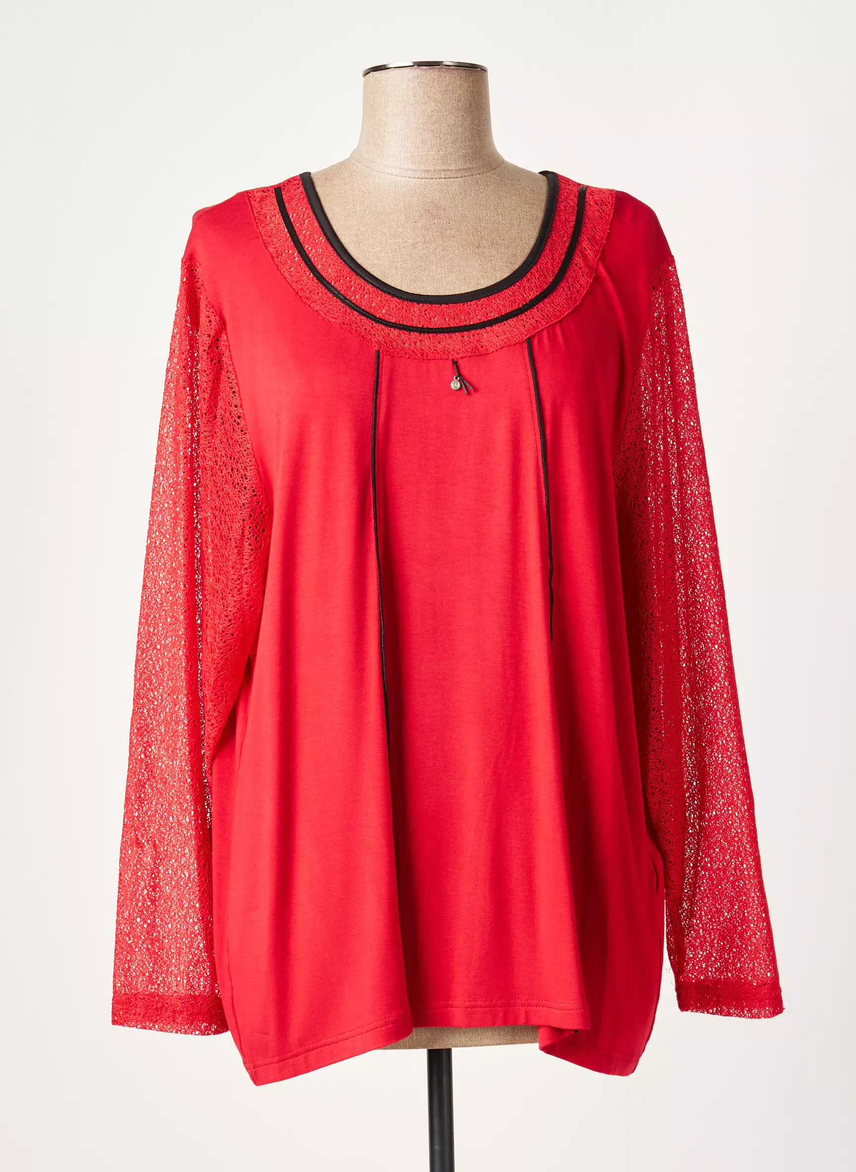 France Rivoire Tshirts Femme couleur rouge
