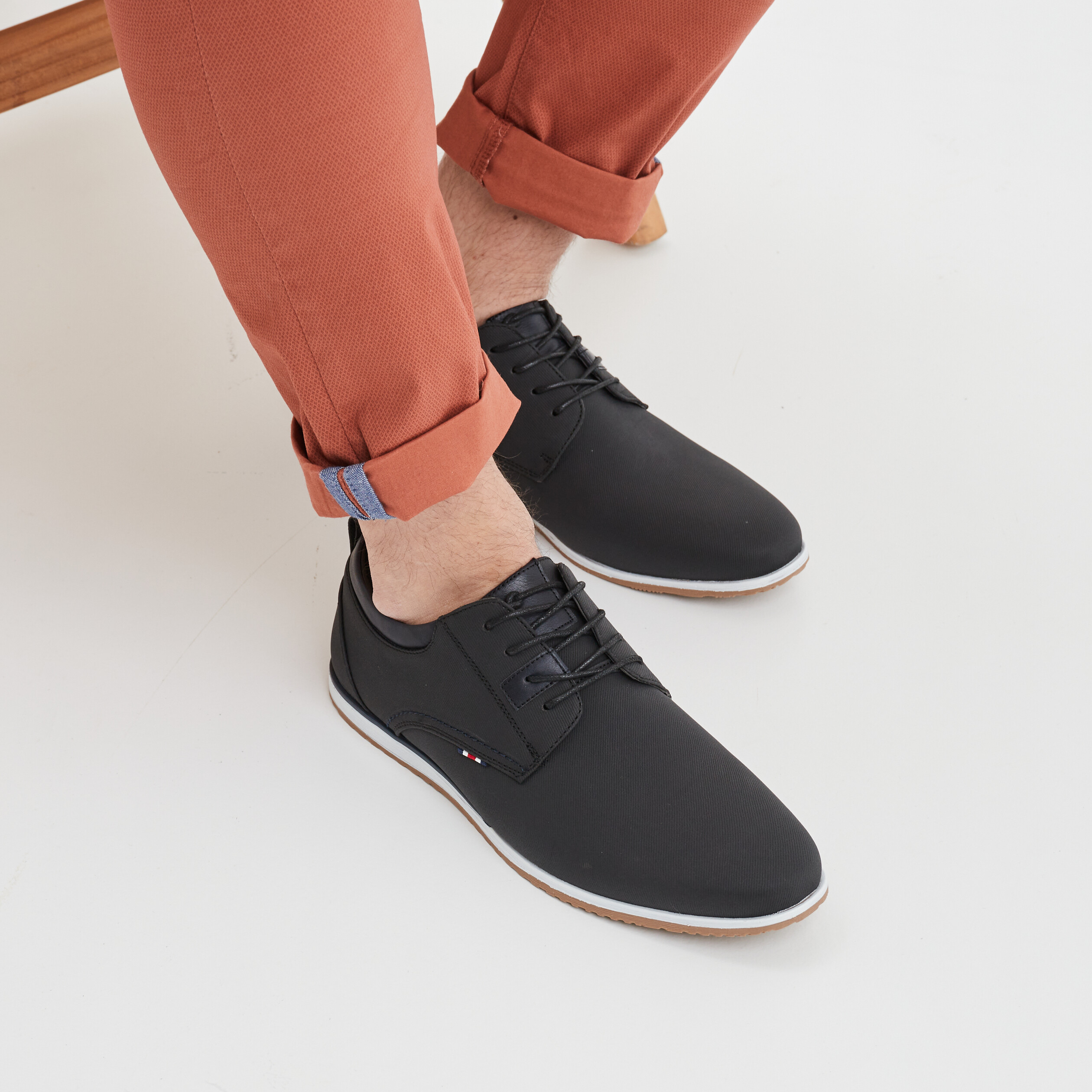 Derbies texturées à lacets noir homme | La Halle