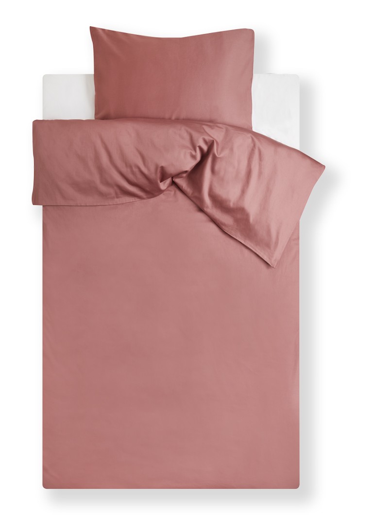 Set de lenjerie de pat Yumeko din satin de bumbac organic cu 300 de fire - cu fețe de pernă incluse.