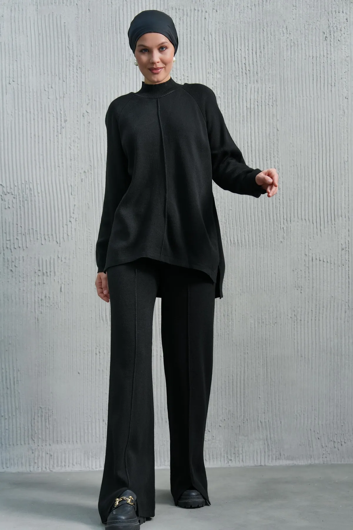 bayansepeti  Flexibler Strickstoff, Stehkragen, langärmliges Oberteil und geschlitzte Beinhose, schwarzes Hijab-Unterteil-Oberteil-Set 1070