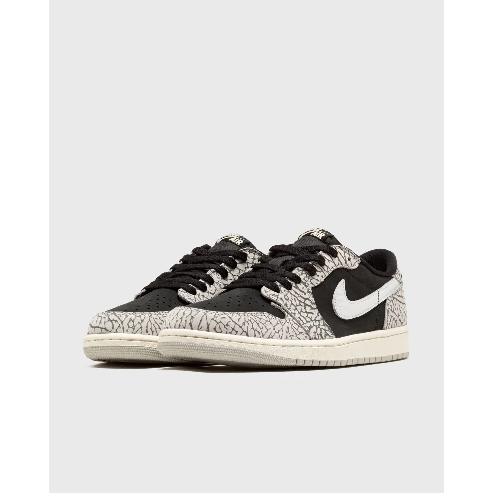 NIKE JORDAN 1 Low Retro OG Cement CZ0790-001 / schwarz