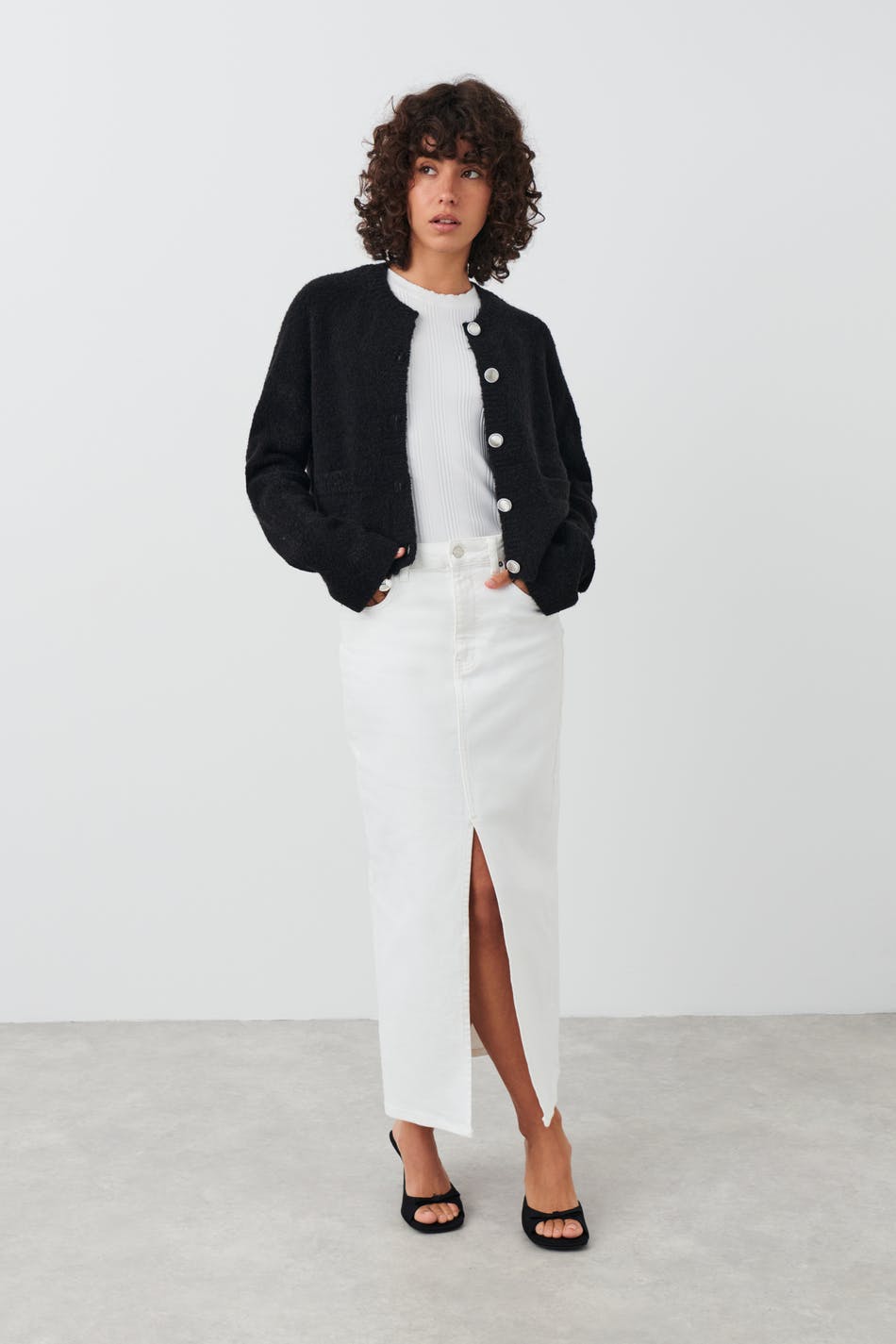 Knitted cardigan