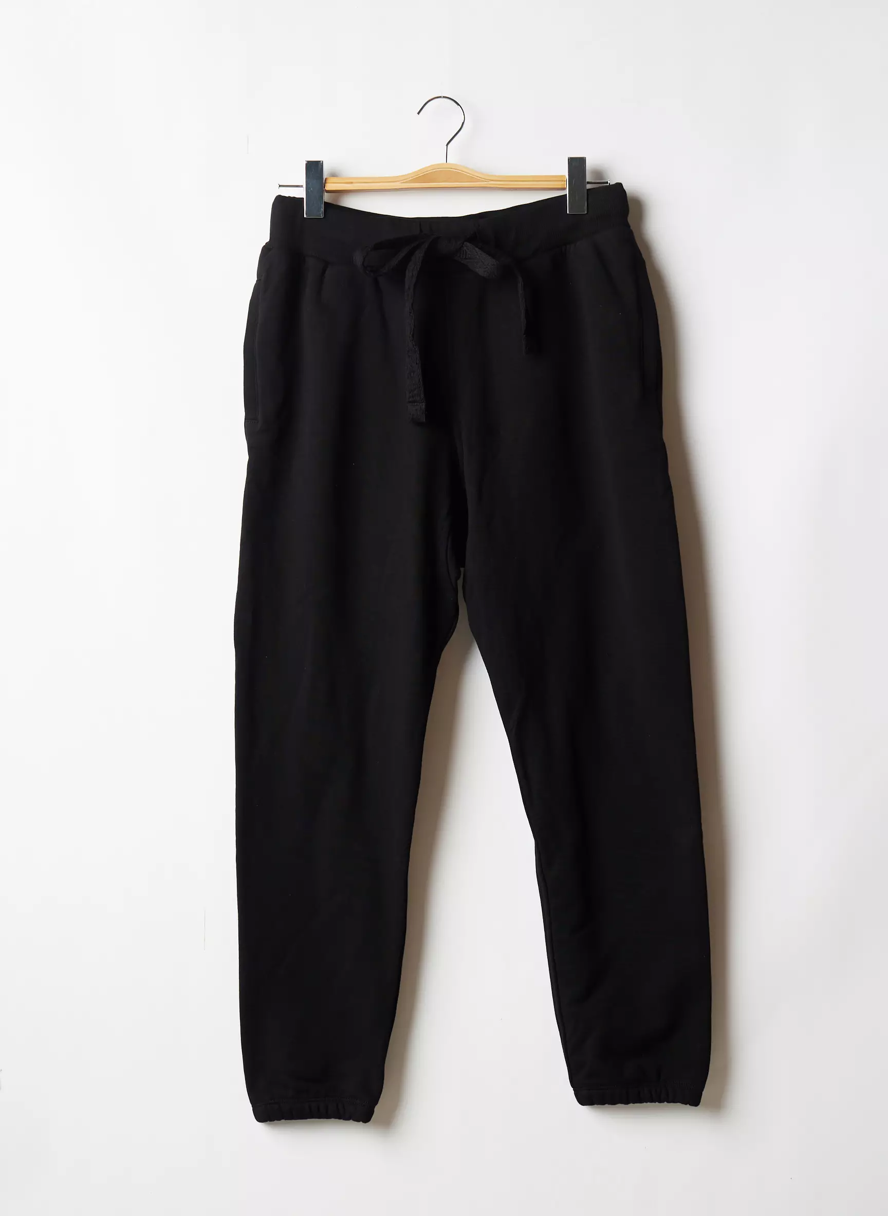 Defend Jogging Homme couleur noir