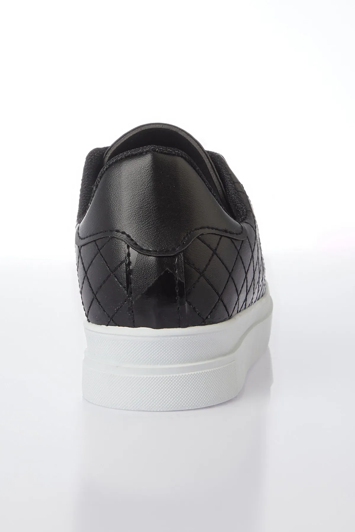 Yaya by Hotiç  Schwarze Damen-Sneakers 01Ayy232410A109
