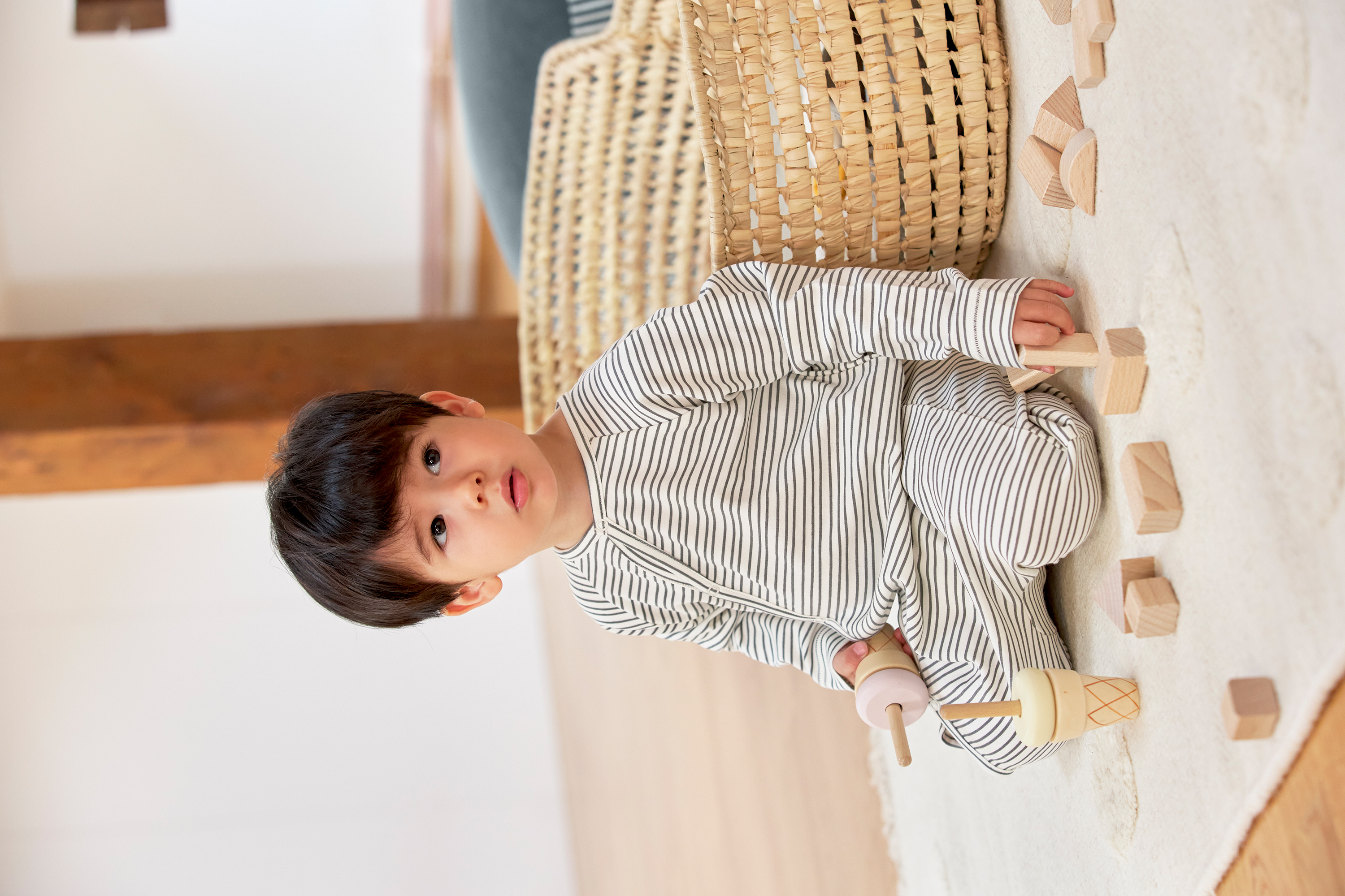 Baby Body kurzarm - Bio Baumwolle, Streifen, Grau