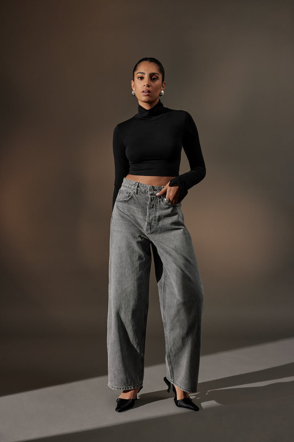 Cropped polo top