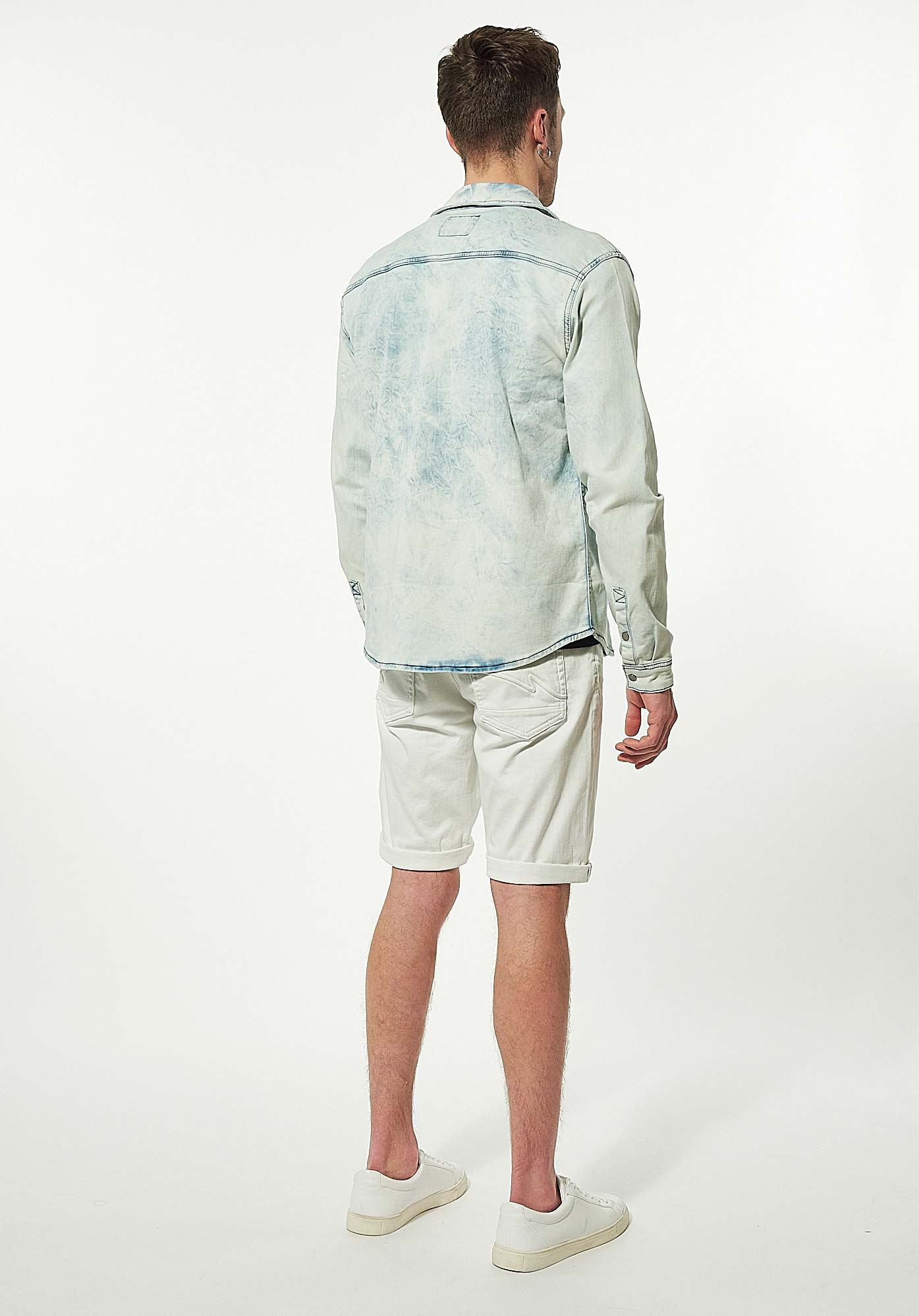 TIZIO  Chemise en jean tie and dye Homme