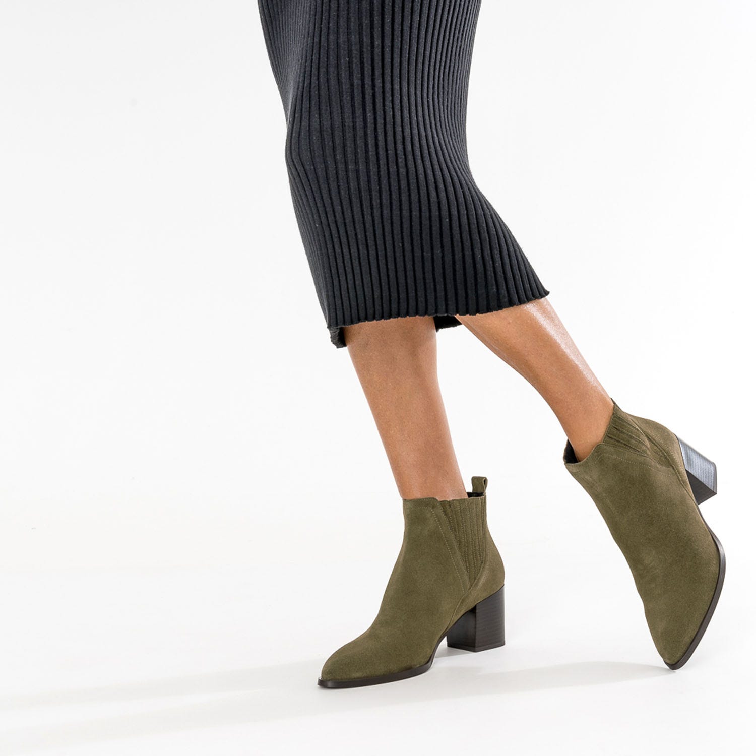 Chelsea boots TEXTO kaki en cuir velours