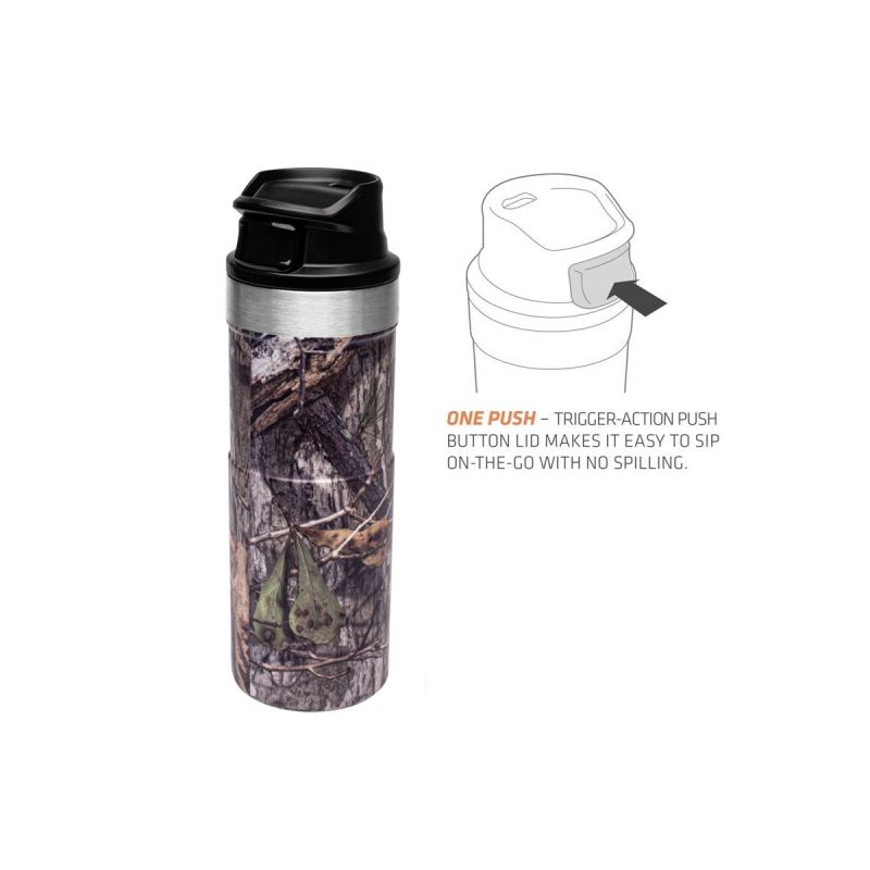 Stanley Classic Trigger-Action Travel Mug 16oz \/470ml Country DNA Mossy Oak