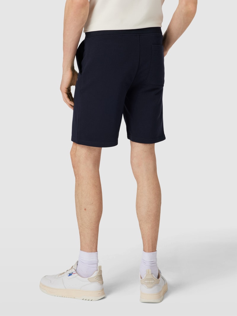 Sweatshorts mit Label-Stitching in marineblau