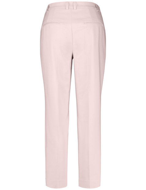 Elegante Hose mit Bügelfalten