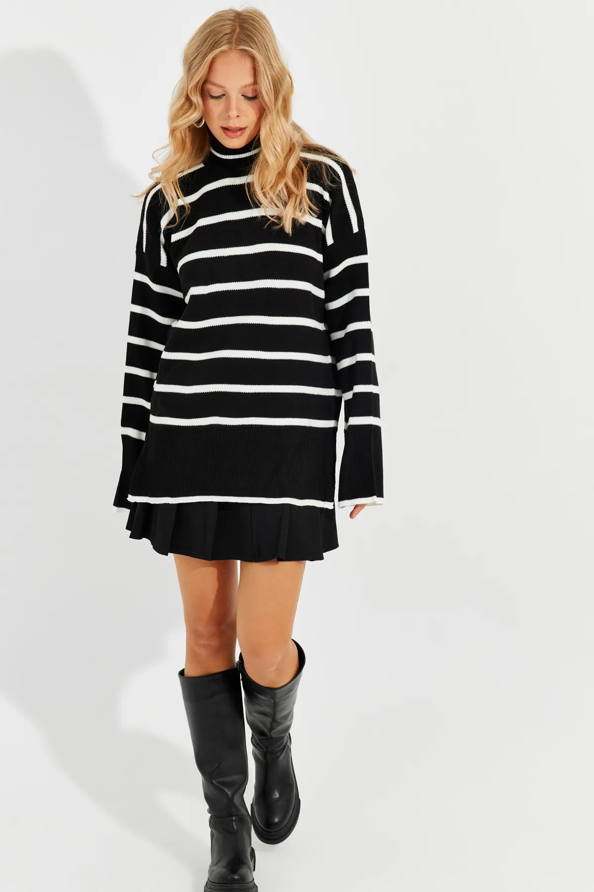 Cool & Sexy  Schwarzer Rollkragenpullover mit Streifen für Damen Q976
