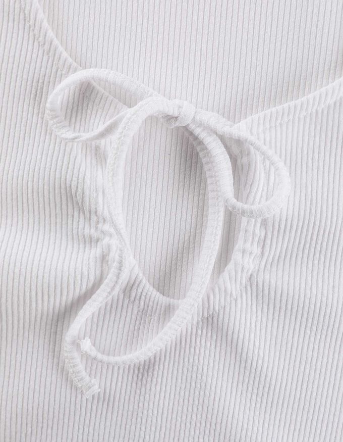 T-Shirt - Schlüsselloch-Ausschnitt