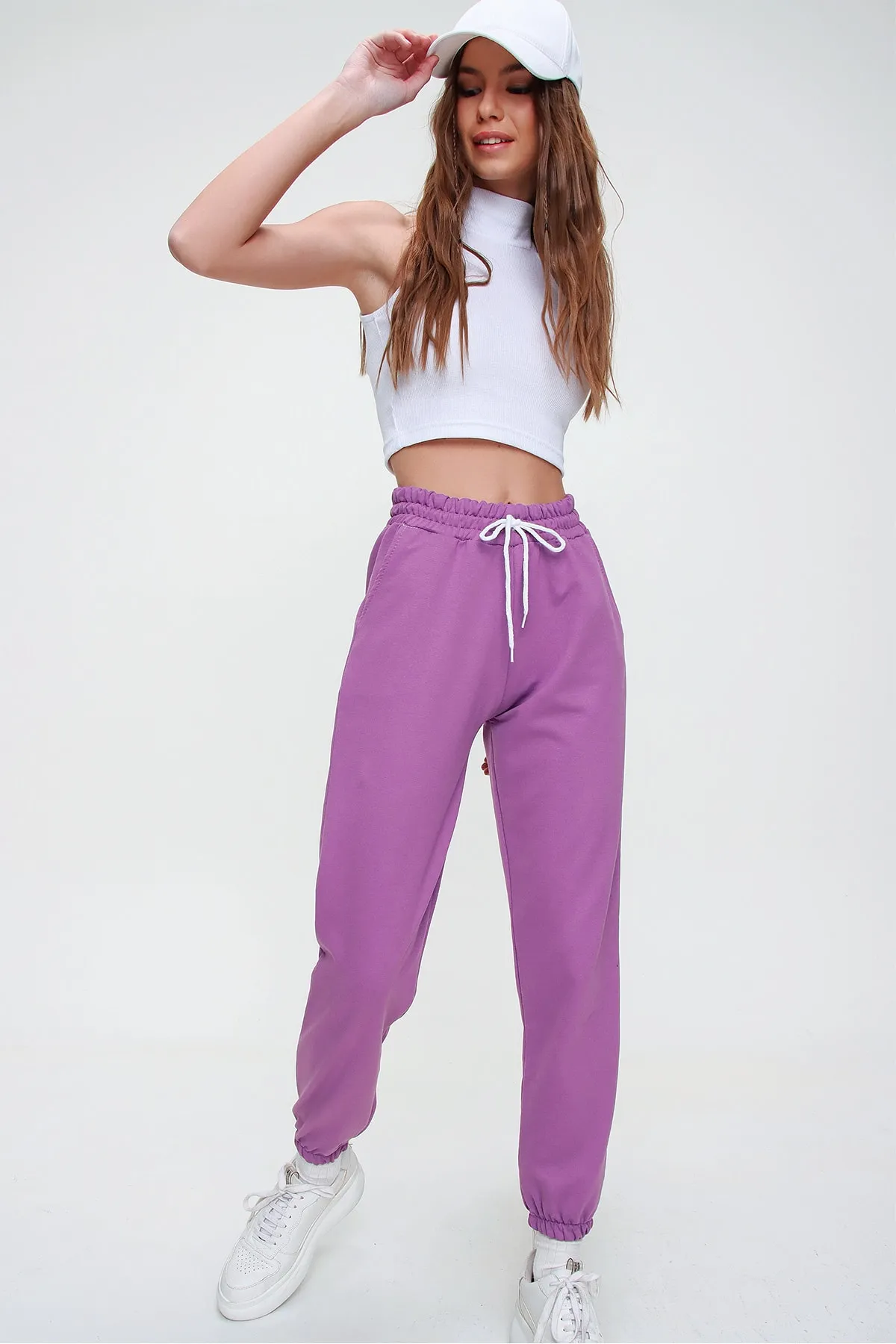 Trend Alaçatı Stili  Damen Basic Jogginghose mit elastischem Bund und Bein in Dunkellila ALC-X5902