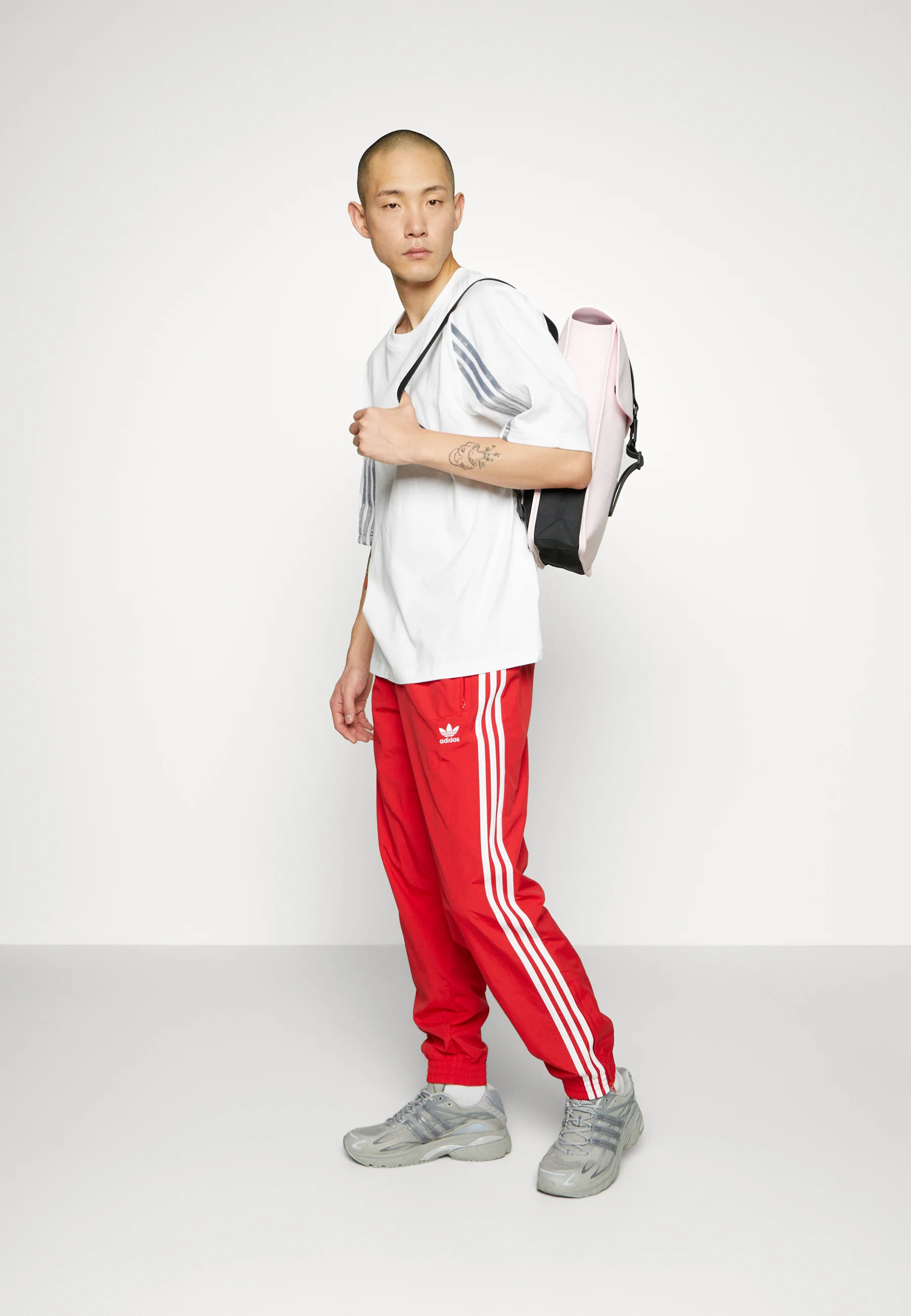 Pantalones deportivos adidas Originals